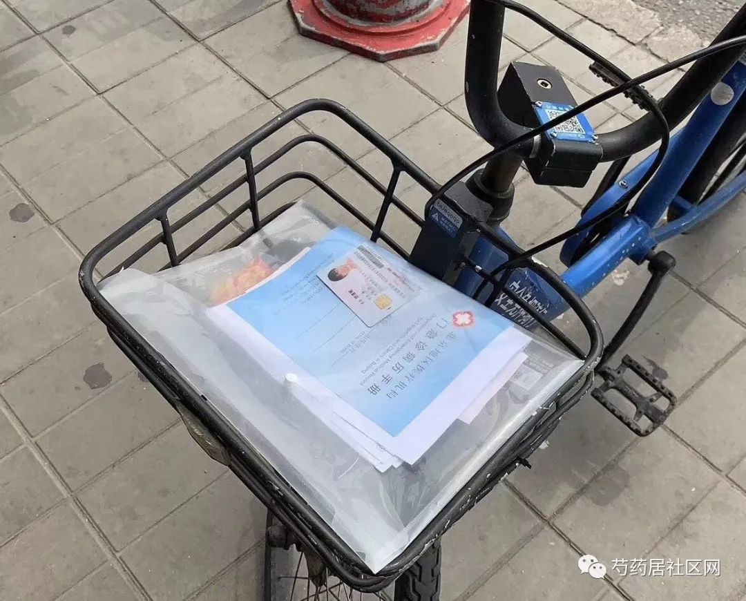 平湖最新一千的医保能套现多少方法分析(最方便真实的平湖套现医保卡,刷一千到手700块钱方法)
